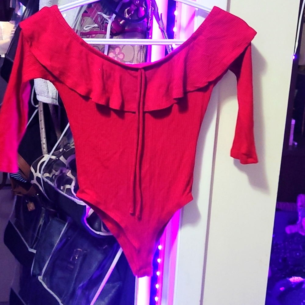 Red little rompers xs